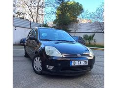 Sahibinden Ford Fiesta 1.4 Ghia 2003 Model İstanbul