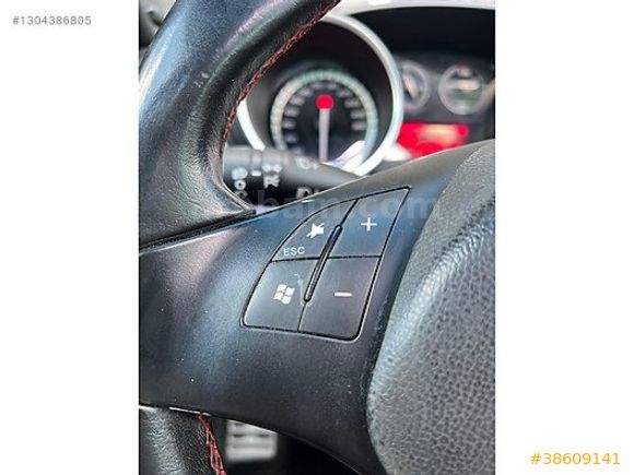 EMRGROUP'DAN ALFA ROMEO/CAM TAVAN/KIRMIZI DERİ KOLTUK/TERTEMİZ
