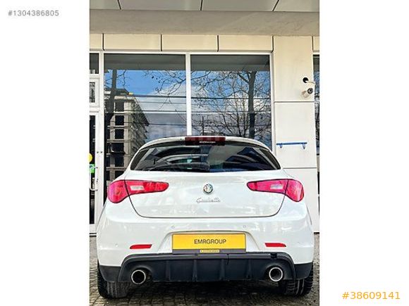 EMRGROUP'DAN ALFA ROMEO/CAM TAVAN/KIRMIZI DERİ KOLTUK/TERTEMİZ