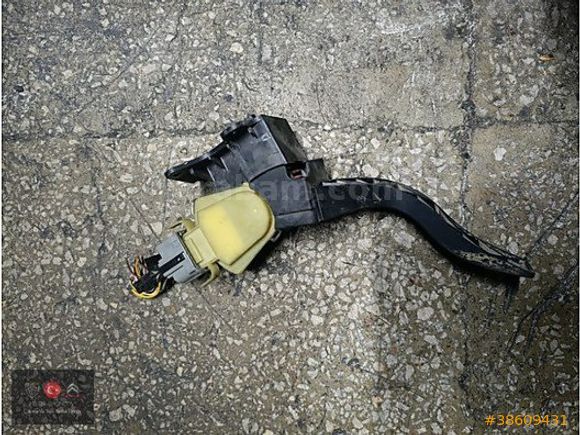 FORD CONNECT 1.8 GAZ PEDALI ORJINAL