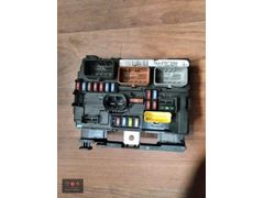 CİTROEN C3 PİCASSO SİGORTA KUTUSU