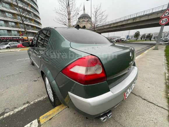 *200 PEŞİNLE TAKSİTLİ* RENAULT MEGANE 16 VALF EN DOLUSU