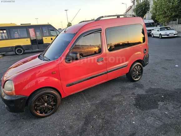 **70 PEŞİNLE TAKSİTLİ** RENAULT KANGO KALEM GİBİ DÜZGÜN