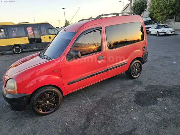 **70 PEŞİNLE TAKSİTLİ** RENAULT KANGO KALEM GİBİ DÜZGÜN