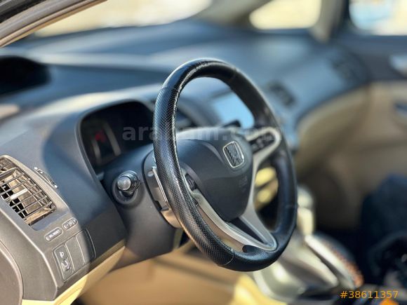 Sahibinden Honda Civic 1.6i VTEC Premium 2007 Model
