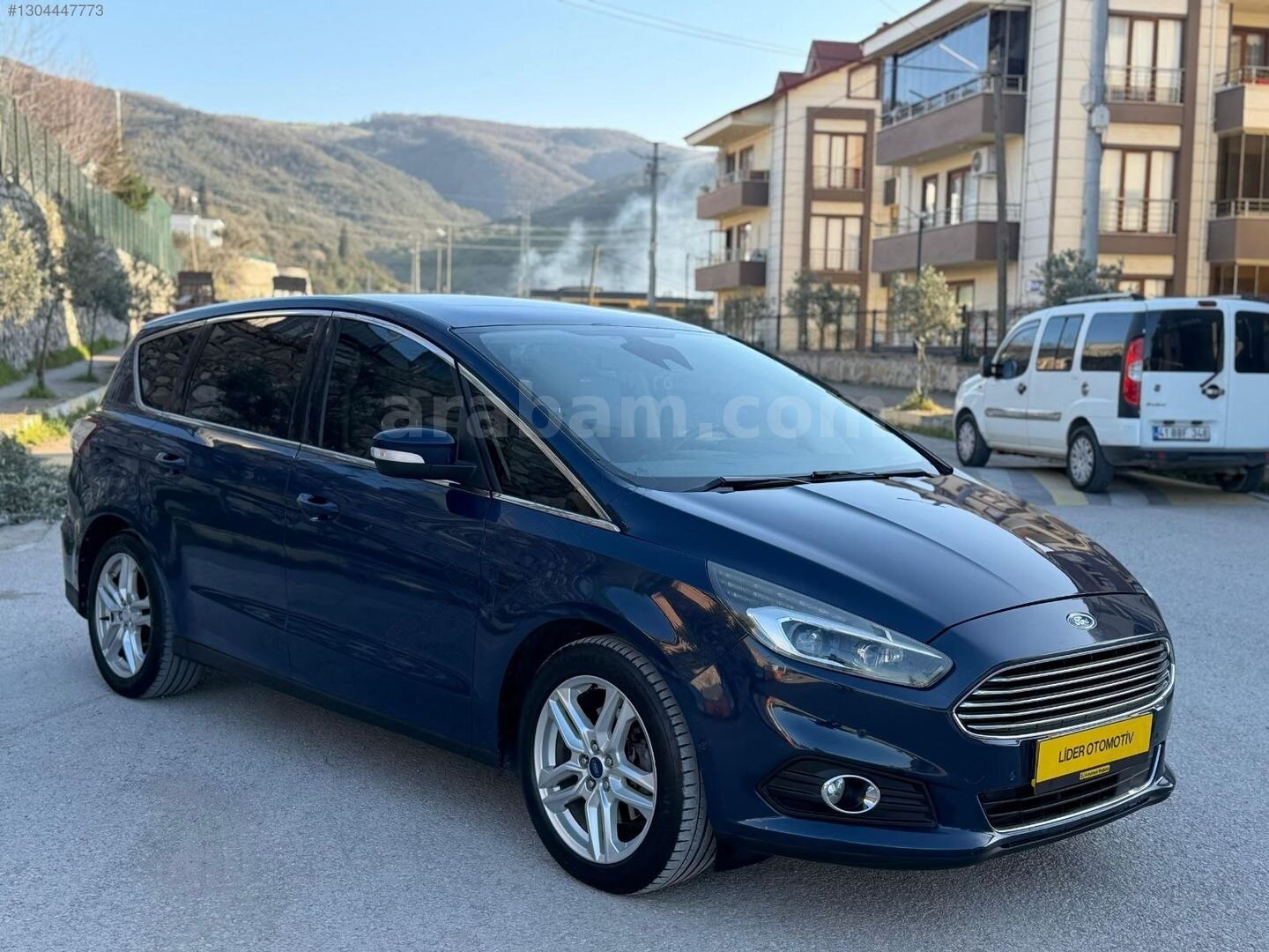 Galeriden Ford S-Max 2.0 TDCi Titanium 2016 Model Kocaeli 218.000 km Lacivert 7