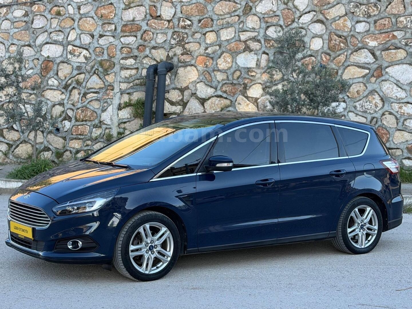Galeriden Ford S-Max 2.0 TDCi Titanium 2016 Model Kocaeli 218.000 km Lacivert 3