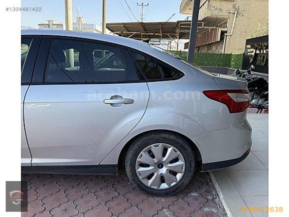 ERZİN AUTO'DAN 2014 MODEL FORD FOCUS BAKIMLI MASRAFSIZ TEMİZ