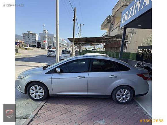 ERZİN AUTO'DAN 2014 MODEL FORD FOCUS BAKIMLI MASRAFSIZ TEMİZ