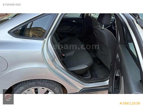 ERZİN AUTO'DAN 2014 MODEL FORD FOCUS BAKIMLI MASRAFSIZ TEMİZ