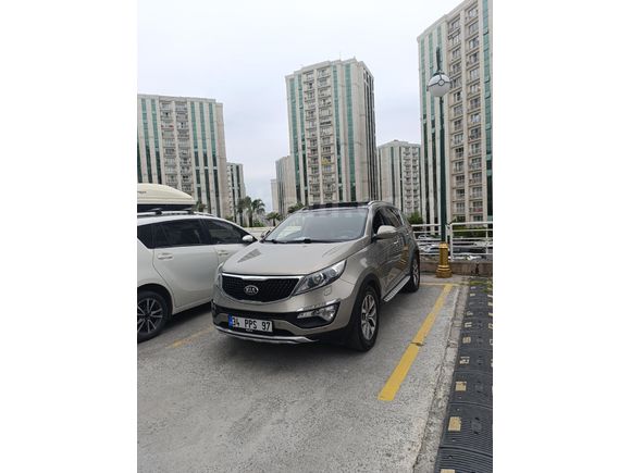 Memurdan temiz otomatik full Sportage
