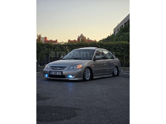 Sahibinden Honda Civic 1.6i VTEC ES 2005 Model