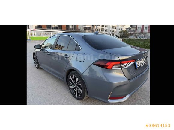 Sahibinden Toyota Corolla 1.5 Flame X-Pack 2025 Model 
