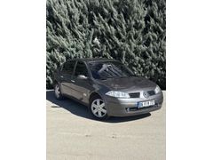 Takaslı Renault Megane 1.6 Dynamique 2004 Model 