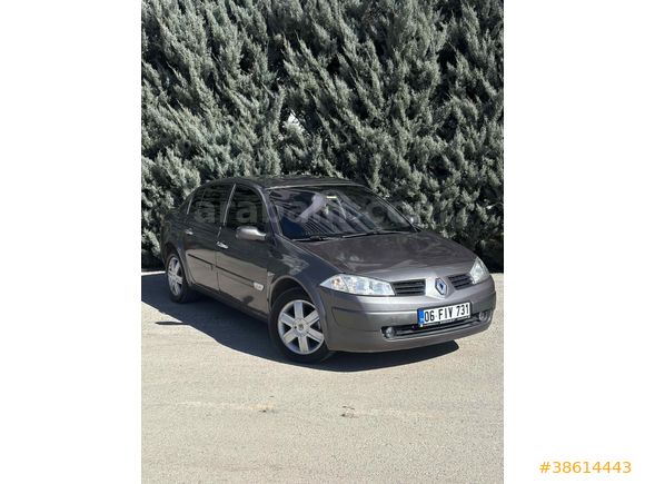 Takaslı Renault Megane 1.6 Dynamique 2004 Model 
