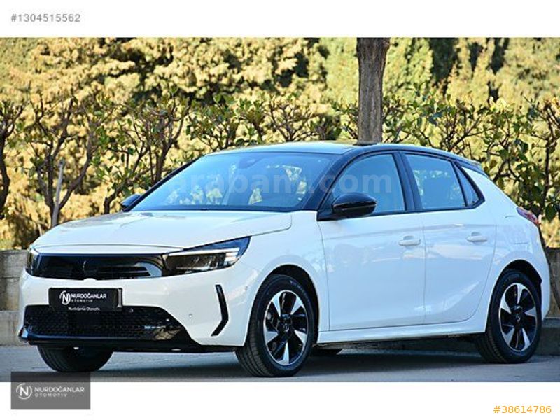 NURDOĞANLAR'DAN 2025 OPEL CORSA-E GS - 8.350KM 'BOYASIZ