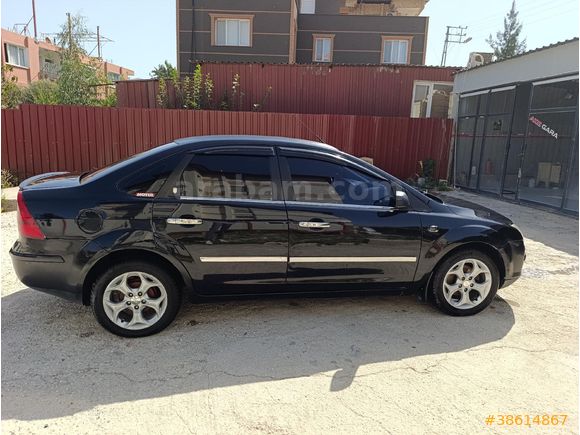 Sahibinden Ford Focus 1.6 TDCi Ghia 2006 Model