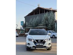 ilk Sahibinden nokta hatasız 
Nissan Qashqai 1.5 dCi Sky Pack 2020 Model 