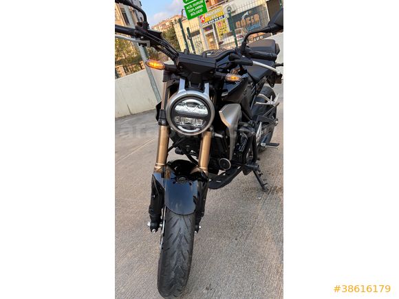 Tertemiz Honda CB 250 R 