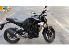 Tertemiz Honda CB 250 R 