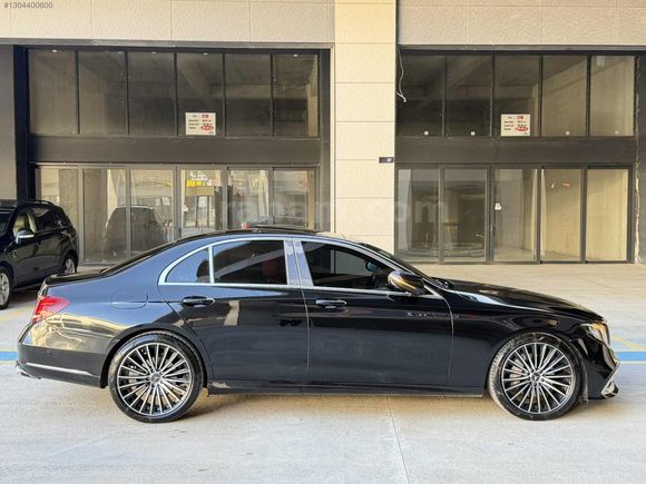 NPK MOTORS DAN 2017 MODEL MERCEDES BENZ E220D AMG HATASIZ