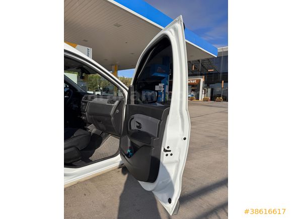 Sahibinden Renault Express Van 1.5 BlueDCI Joy 2022 Model 