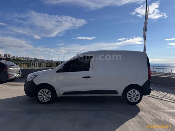 Sahibinden Renault Express Van 1.5 BlueDCI Joy 2022 Model 