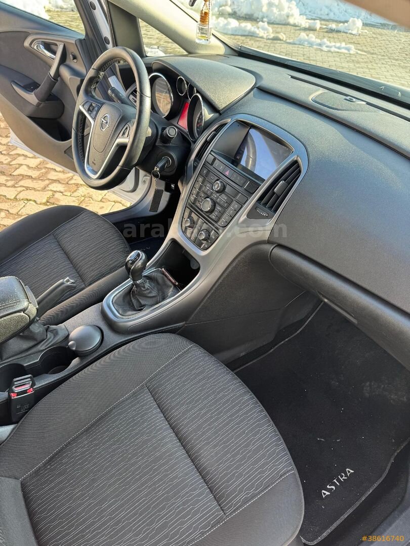 Sahibinden Opel Astra 1.6 Edition Plus 2018 Model Ağrı 93.000 km Beyaz 7