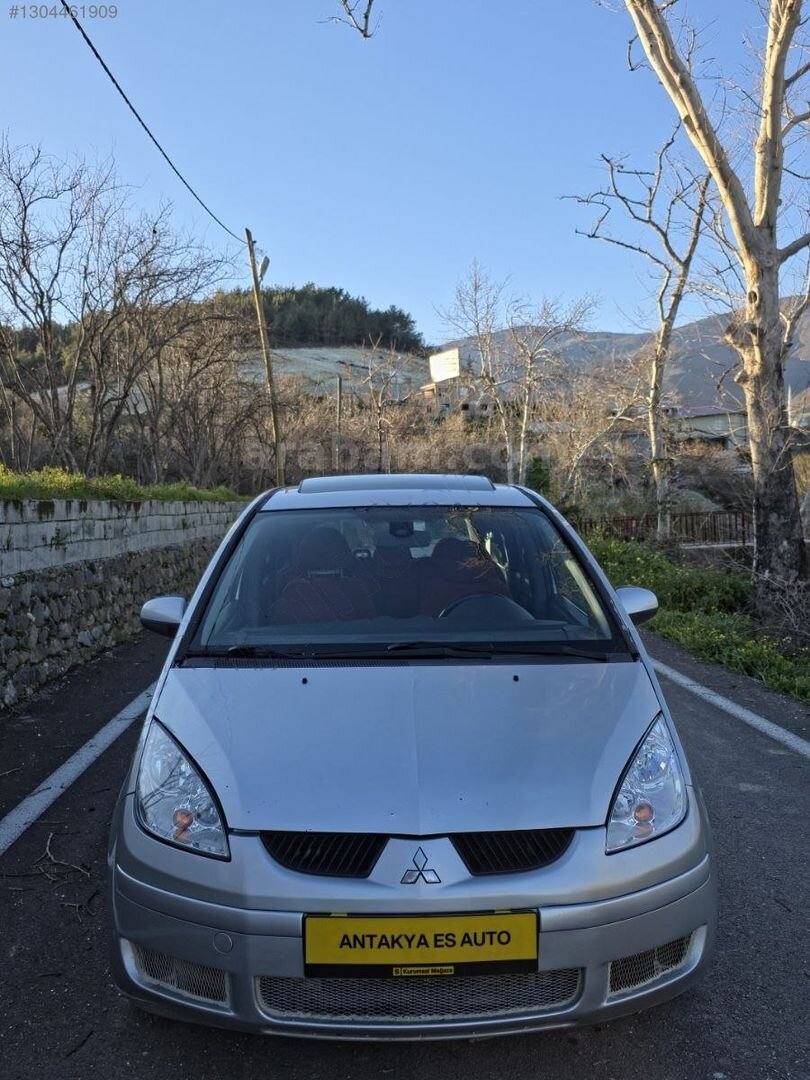 Galeriden Mitsubishi Colt 1.3 Instyle 2005 Model Hatay 257.000 km Gri 1