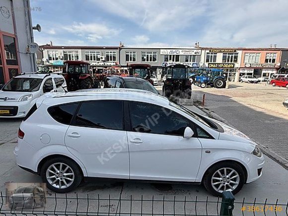 2013 MODEL 1,6 DİZEL OTOMATİK SEAT ALTEA 174,000 KM