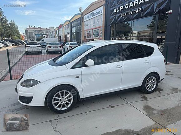 2013 MODEL 1,6 DİZEL OTOMATİK SEAT ALTEA 174,000 KM