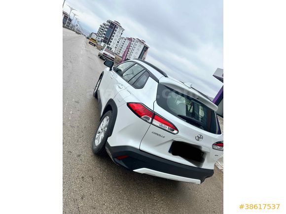Sahibinden Toyota Corolla Cross 1.8 Hybrid Flame X-Pack 2025 Model 