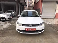 2012 VW JETTA 1.6 TDİ COMFORTLİNE MANUEL 128.000 KM DE