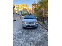 Sahibinden Toyota Avensis 1.6 Comfort 2006 Model  270.000 km Bej