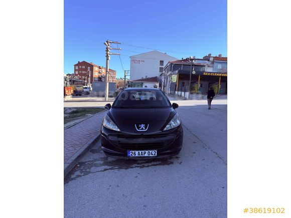 Sahibinden Peugeot 207 1.4 Comfort 2009 Model Eskişehir 138.000 km Siyah