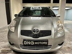 TOYOTA YARİS 1.4 DİZEL OTOMATİK NAVİGASYON GERİ GÖRÜŞ
