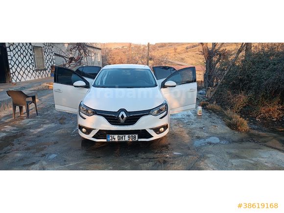 Sahibinden Renault Megane 1.5 Blue DCI Touch 2020 Model