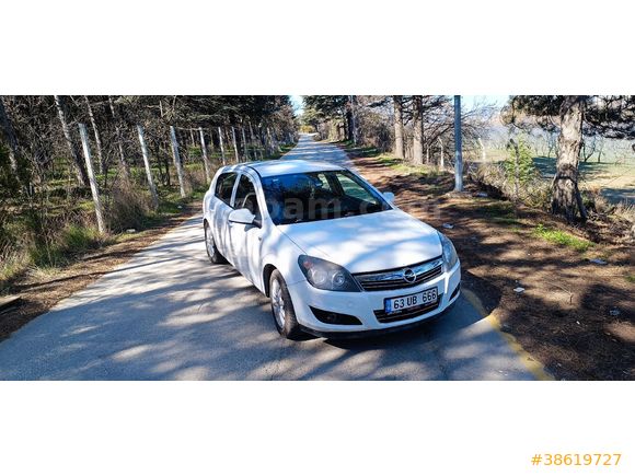 Sahibinden Opel Astra classic  1.6 2012 Model