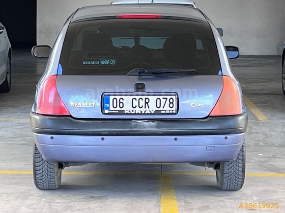 Sahibinden Renault Clio 1.4 16w RXT 2001 Model  199000 km Mavi