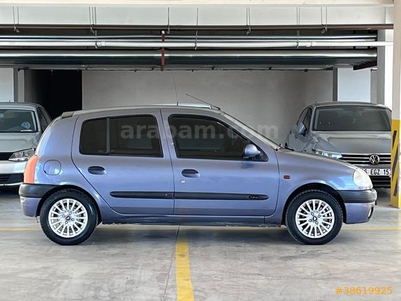 Sahibinden Renault Clio 1.4 16w RXT 2001 Model  199000 km Mavi