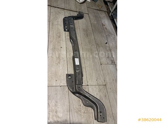 fiat fiorino orjınal ön panel sacı üst