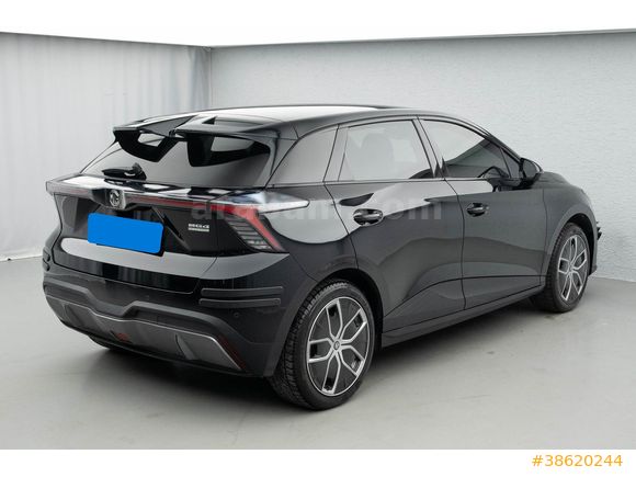 MG4 Luxury Değişensiz Boyasız