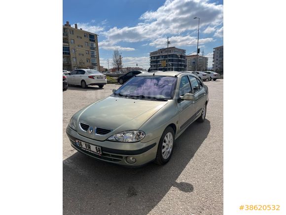 Sahibinden Renault Megane 1.6 RTE 2002 Model  200.600 km Diğer