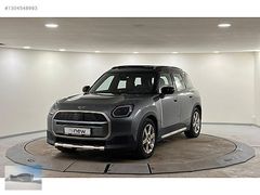 2025 Countryman-E Favoured / 22.967 KM
