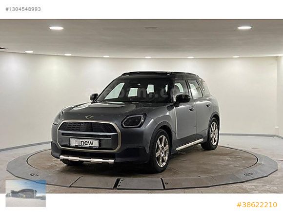 2025 Countryman-E Favoured / 22.967 KM