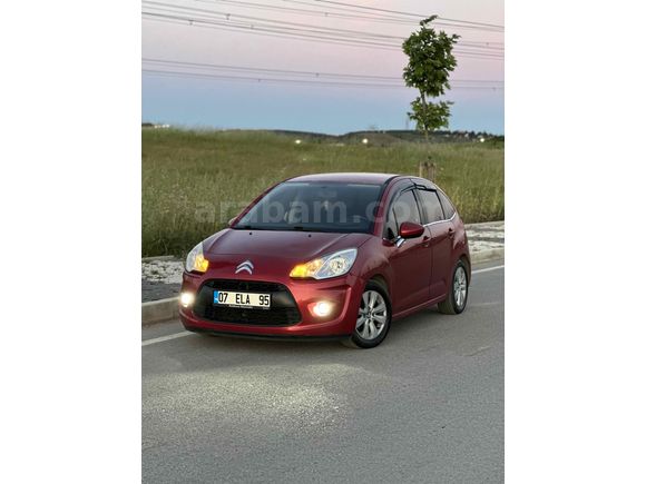 Sahibinden Citroen C3 1.4 HDi Confort 2011 Model  278.000 km Kırmızı