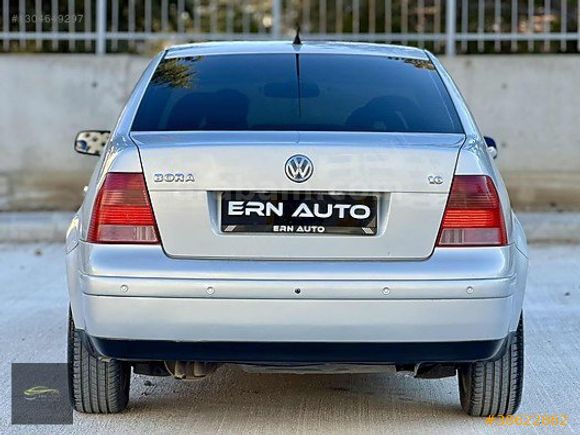 ERN AUTO'DAN 2000 MODEL VW BORA 1.6 COMFORT 305 BIN KM DEĞİŞENSZ
