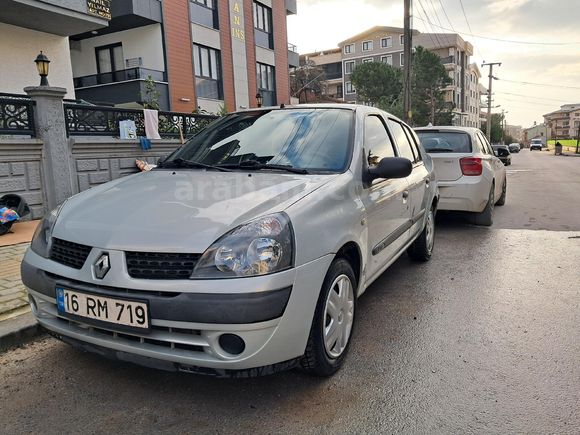 Sahibinden Renault Clio 1.4 Authentique 2005 Model
