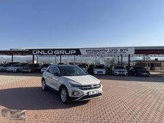 ÜNLÜ GRUP TAN 2025 VW T-ROC STYLE ÇİFTRENK / ELK. BAGAJ HATASIZ