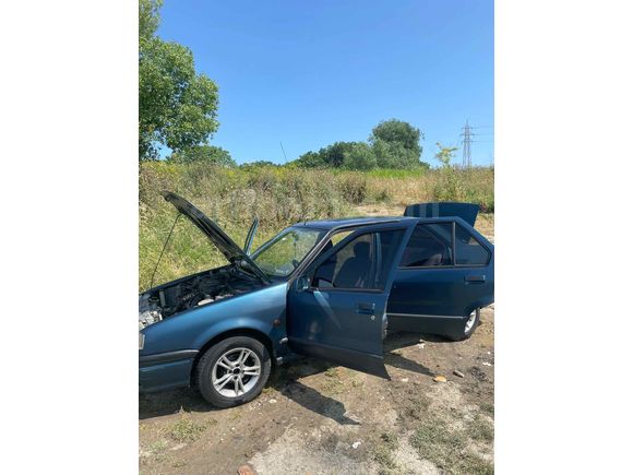 Sahibinden Renault R 19 1.4 Europa RL 1997 Model  263.000 km Mavi (metalik)